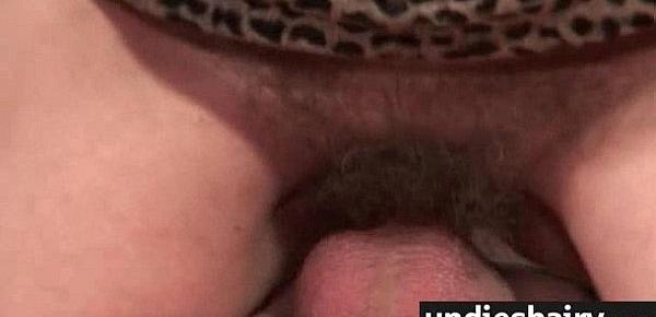  Hairy soccer mom needs a facial 4